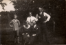 1932 Jan Beers en Anna Kok met Hen, Cor en Piet