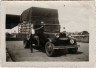 1933 Cees van der Scheer met vrachtwagen