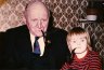 1974 Jan Beers met zijn kleinzoon Frank