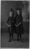 1920 Marie en Anna Kok