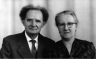 1957-06-04 Frederik Stam en Hendrina den Draak bij hun 35 jarig jubileum