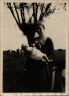 1933 moeder met Wim